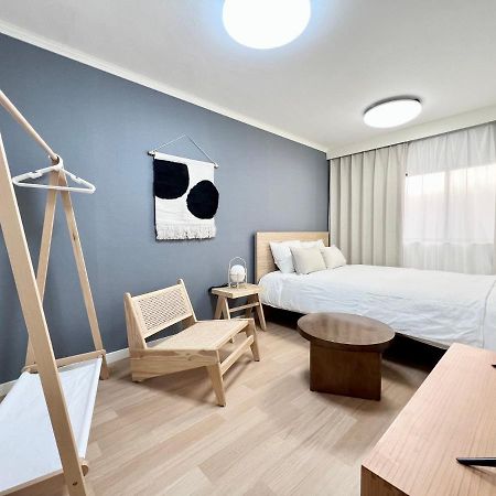טוקיו Tranquil House With 3 Bedrooms 7Min To Metro Straight To Shinjuku And Shibuya מראה חיצוני תמונה
